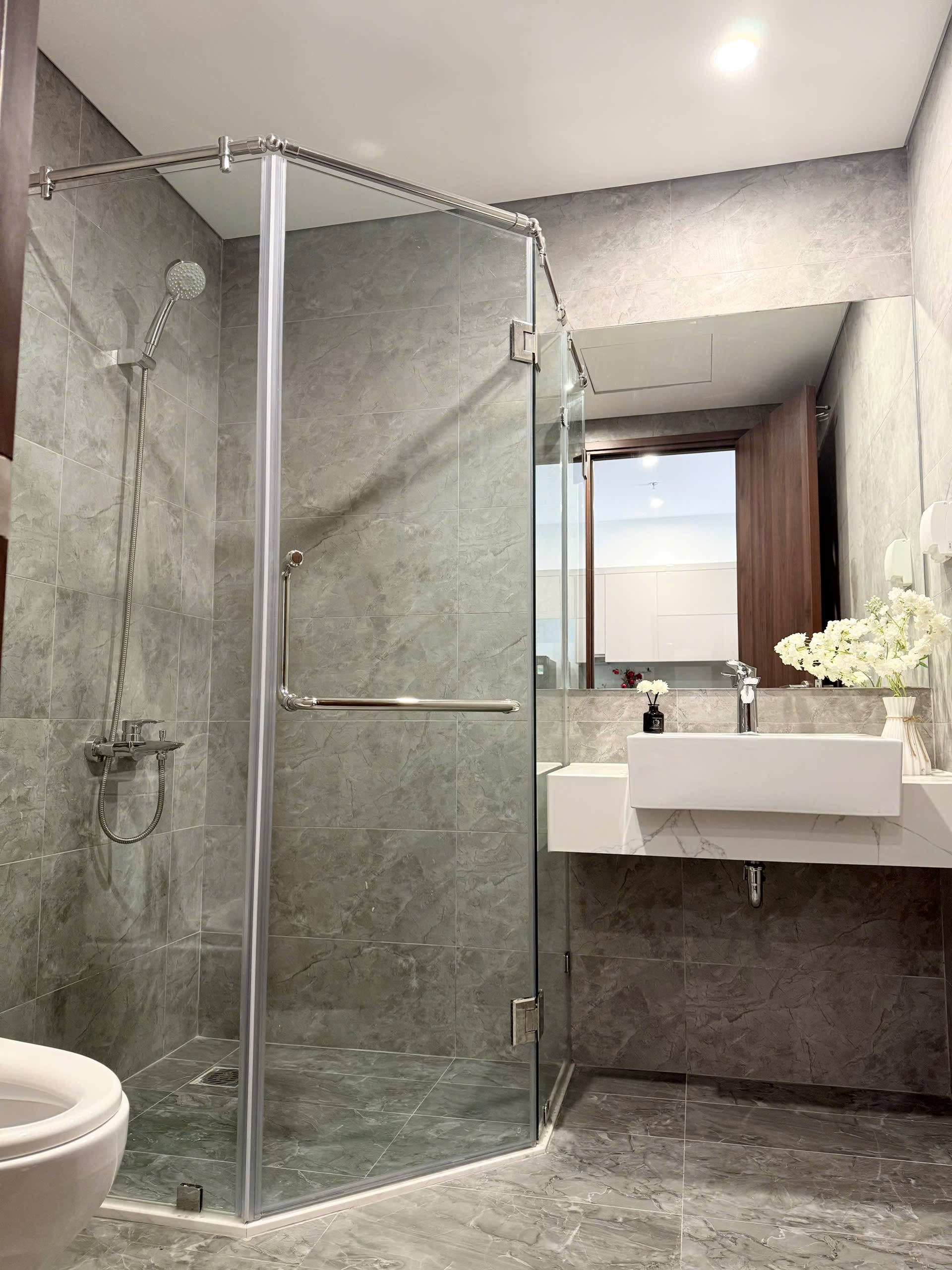 8 triệu/tháng – Cho thuê căn hộ Studio tòa ZR1 Vinhomes Ocean Park 34m² – đầy đủ nội thất - Ảnh 2