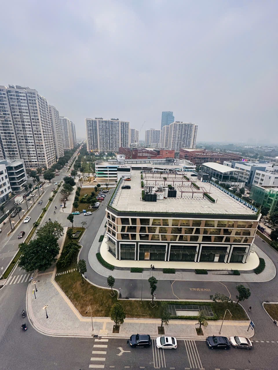 22 triệu/tháng – Cho thuê căn hộ 3PN tòa ZR1 Vinhomes Ocean Park 88,2m² – đầy đủ nội thất