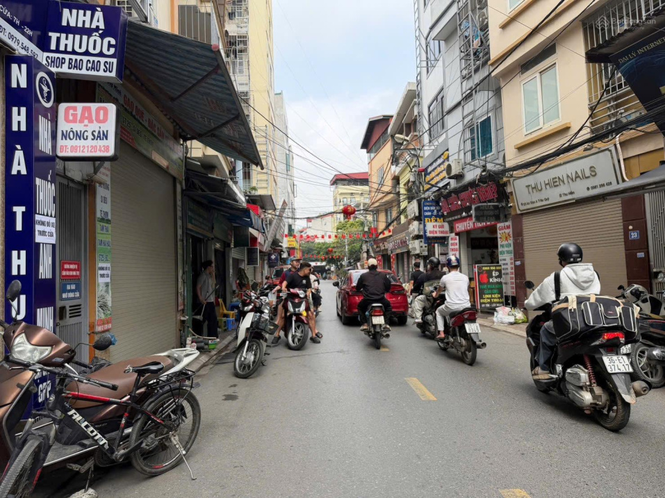 Bán đất Dương Quang 83 m², lô góc, mặt tiền 6 m, đường 8 m, giá 73 triệu/m² (khoảng 6,06 tỷ)