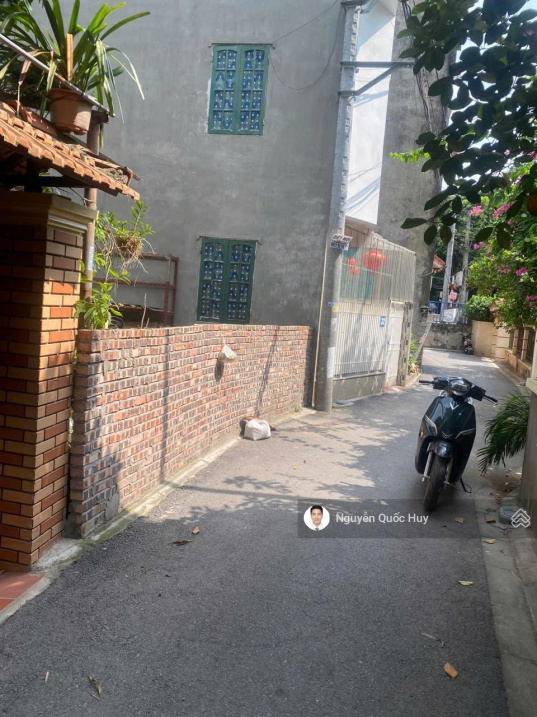 Bán đất Gia Cốc, Kiêu Kỵ 40 m², mặt tiền 4 m, đường 2,8 m, ô tô đỗ cửa, giá 3 tỷ